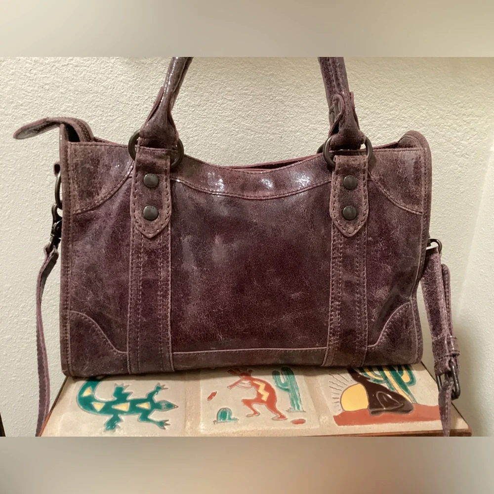RARE Frye (Deborah) Studded Handbag with Wallet, Dusty Wine - Picture 4 of 16